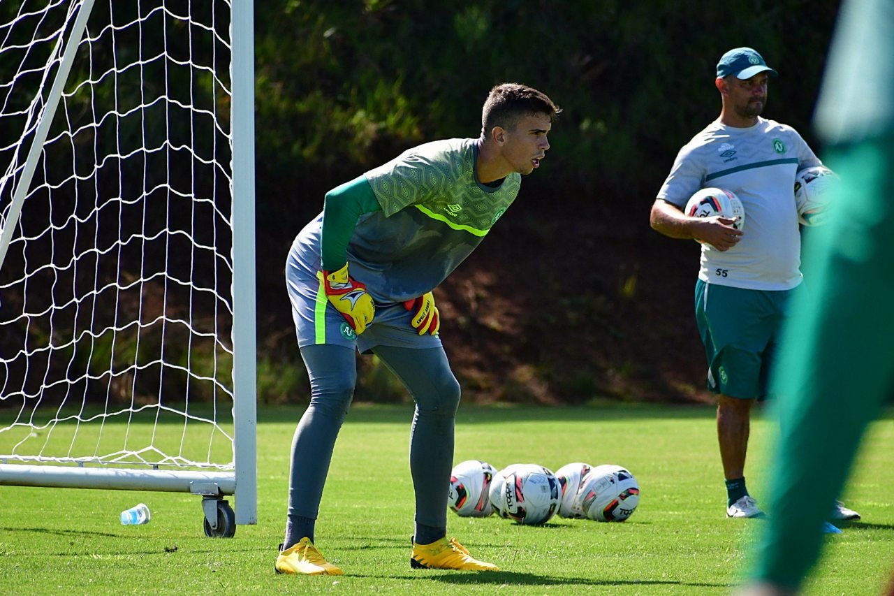 Henrique Chapecoense 2022