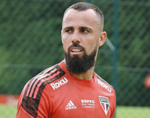 São Paulo terá a volta de Jandrei contra o Flamengo