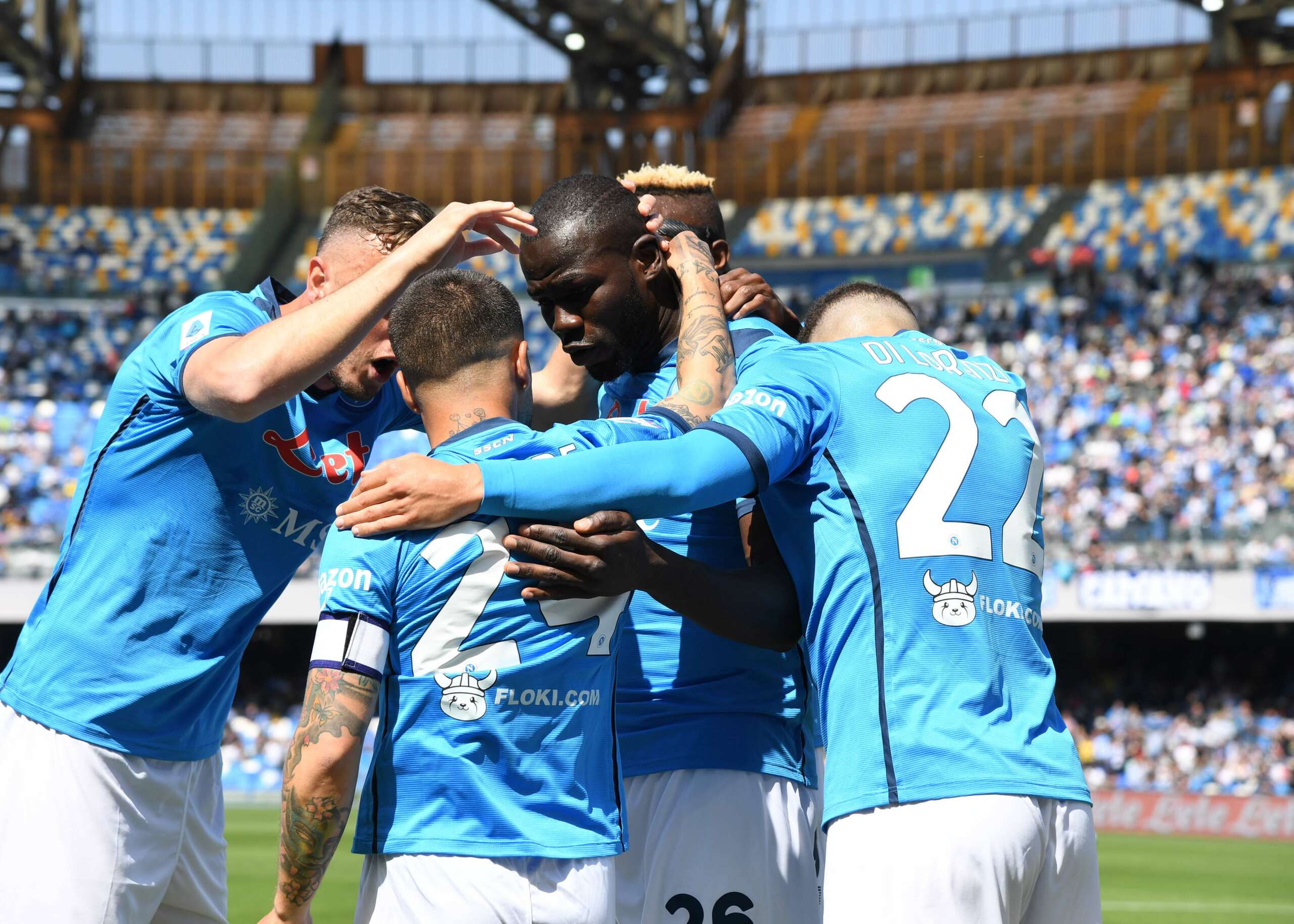 Italiano: Napoli vence Bologna em jogo de cinco gols e mantém