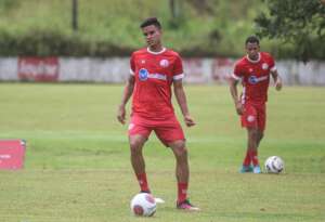 Náutico x Operário-PR - Duelo dos opostos no fechamento da 3ª rodada