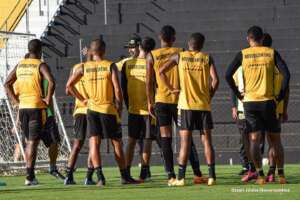 Vila Nova x Novorizontino - Duelo de Tigres na Série B!