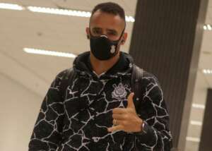 Cantillo retorna e Renato Augusto faz trabalho separado em treino do Corinthians
