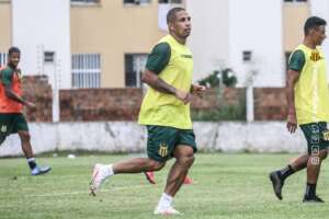 Sampaio Corrêa x Tombense - Quem vai vencer a primeira na Série B?