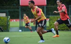 São Paulo se reapresenta após vice e define planos para estreia na Sul-Americana