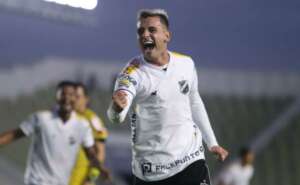 SÉRIE C: ABC e Paysandu buscam manter 100%