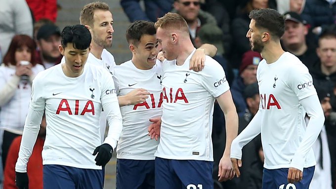 INGLÊS: Tottenham vence Aston Villa fora e abre vantagem no G4