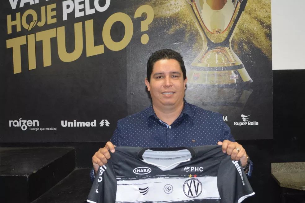 Marco Gama comenta venda de Erison e momento atual no Botafogo-RJ