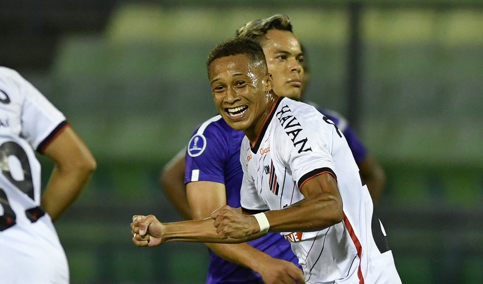 Caracas (VEN) x Athletico-PR – Campeão da Sula agora quer Liberta!