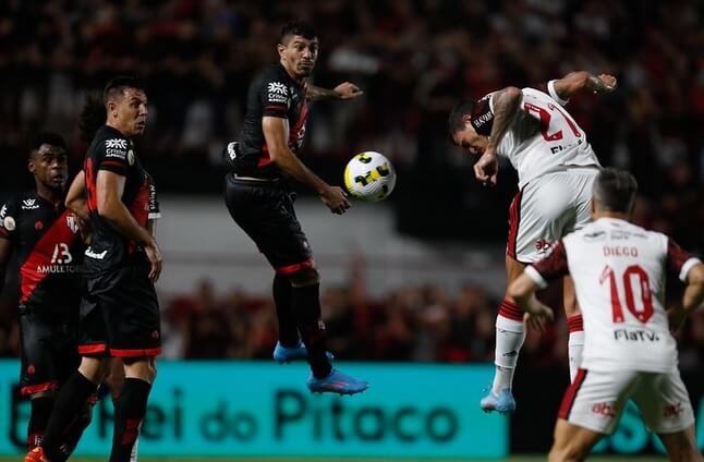 atletico go flamengo brasileirao 01
