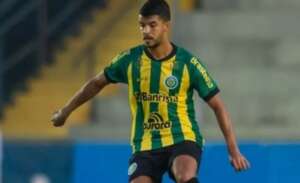 Série B: Náutico quer zagueiro do Ypiranga-RS e 'xerife' deve ficar