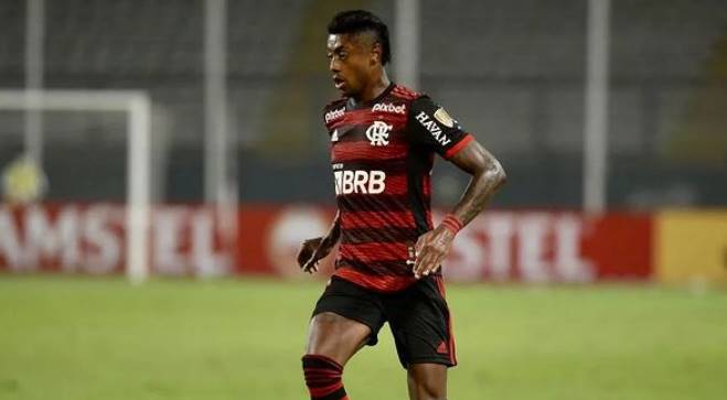 bruno henrique em jogo do flamengo