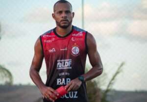 Série C: Atacante pega gancho e desfalca Campinense-PB