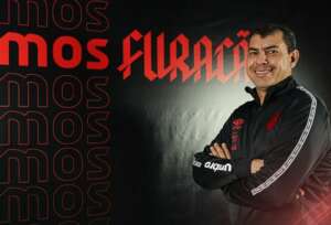 Athletico anuncia ex-técnico do Corinthians: 