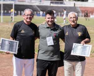 Segundona: Ex-jogadores são homenageados em jogo do Taquaritinga