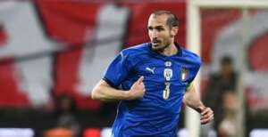 Chiellini planeja se despedir da seleção italiana em jogo contra Argentina