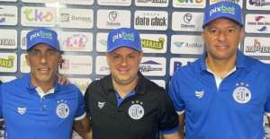 Série C: Técnico do Confiança-SE avalia estreia e fala sobre reforços