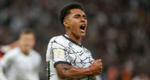 Portuguesa-RJ x Corinthians - Timão inicia jornada na Copa do Brasil