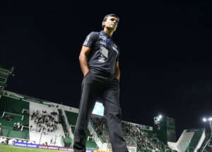 Treinador confia na classificação do Santos