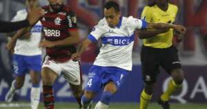 Time chileno pede ajuda para identificar racistas em jogo contra Flamengo