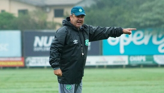 gilson kleina treinador chapecoense 01