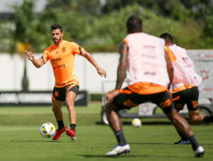 BRASILEIRÃO: Sábado com Palmeiras e Corinthians em campo e estreia de técnicos