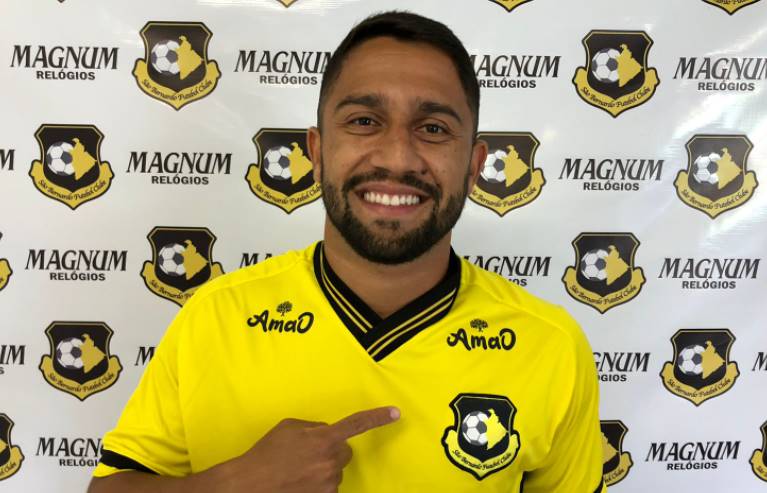 Série D: Ex-Cruzeiro e Juventude reforça ataque do São Bernardo 2 hugo sanches com a camisa do são bernardo