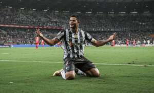 Primeira Seleção do FI do Brasileirão tem Willian, Hulk, Calleri e muito mais