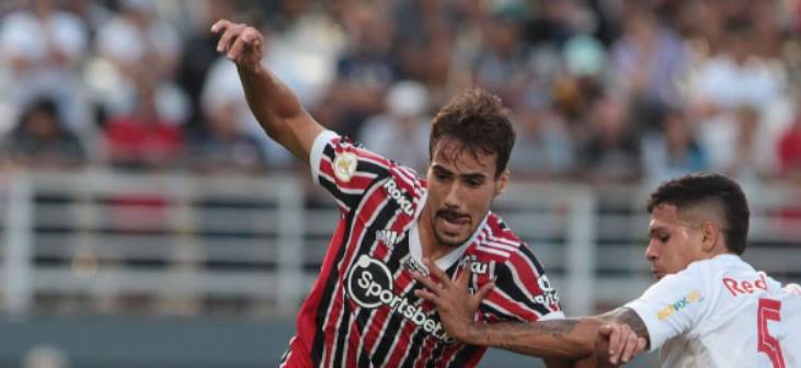 igor gomes durante jogo