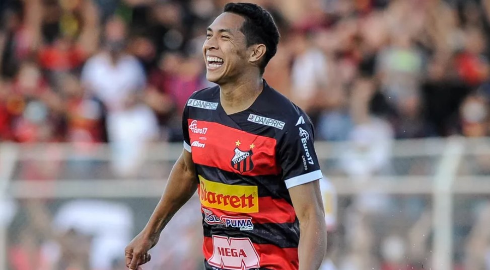 Ex-Ponte e Guarani, volante deixa o Ituano e volta para rival da Série B