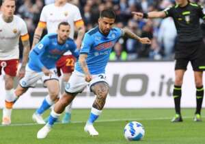 ITALIANO: Napoli leva empate da Roma e se distancia do título