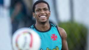 Série B: Juninho tem lesão confirmada e segue tratamento no Vasco