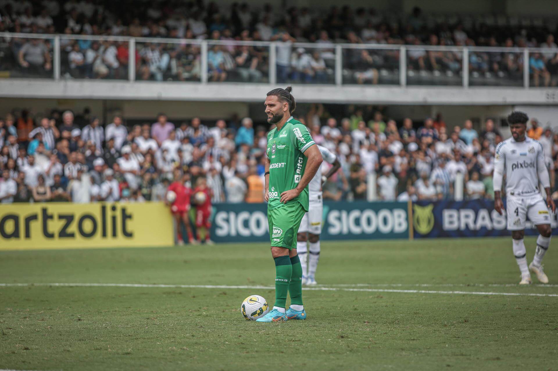 leo gamalho coritiba 2022 01