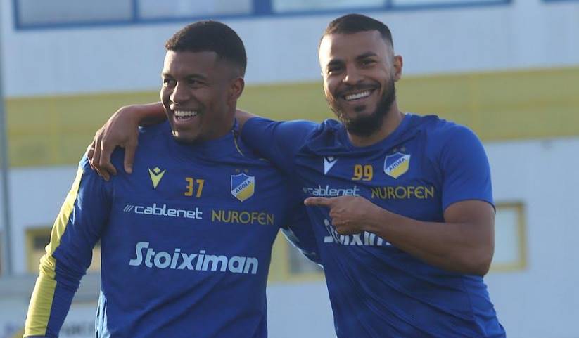 Léo Natel em treino do apoel