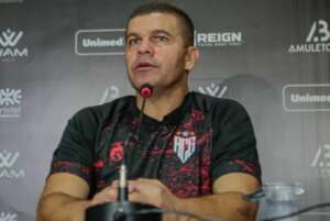 Louzer lamenta primeiro revés do Atlético-GO na Sul-Americana: 