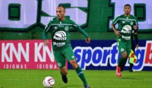 Série B: Meia não treina e deve desfalcar Chapecoense contra Cruzeiro