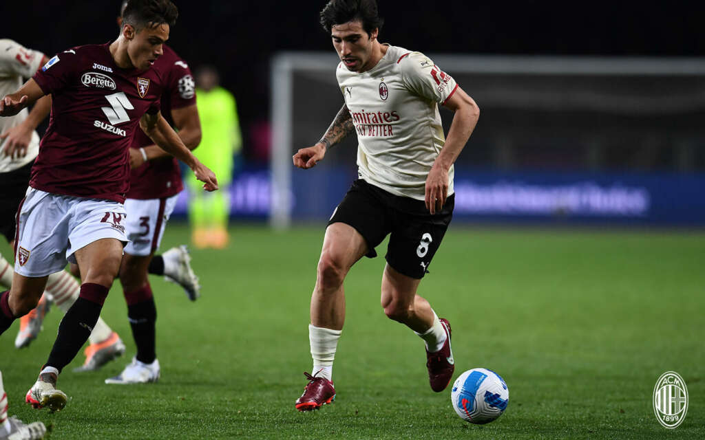 ITALIANO: Milan tropeça de novo e vê liderança ameaçada