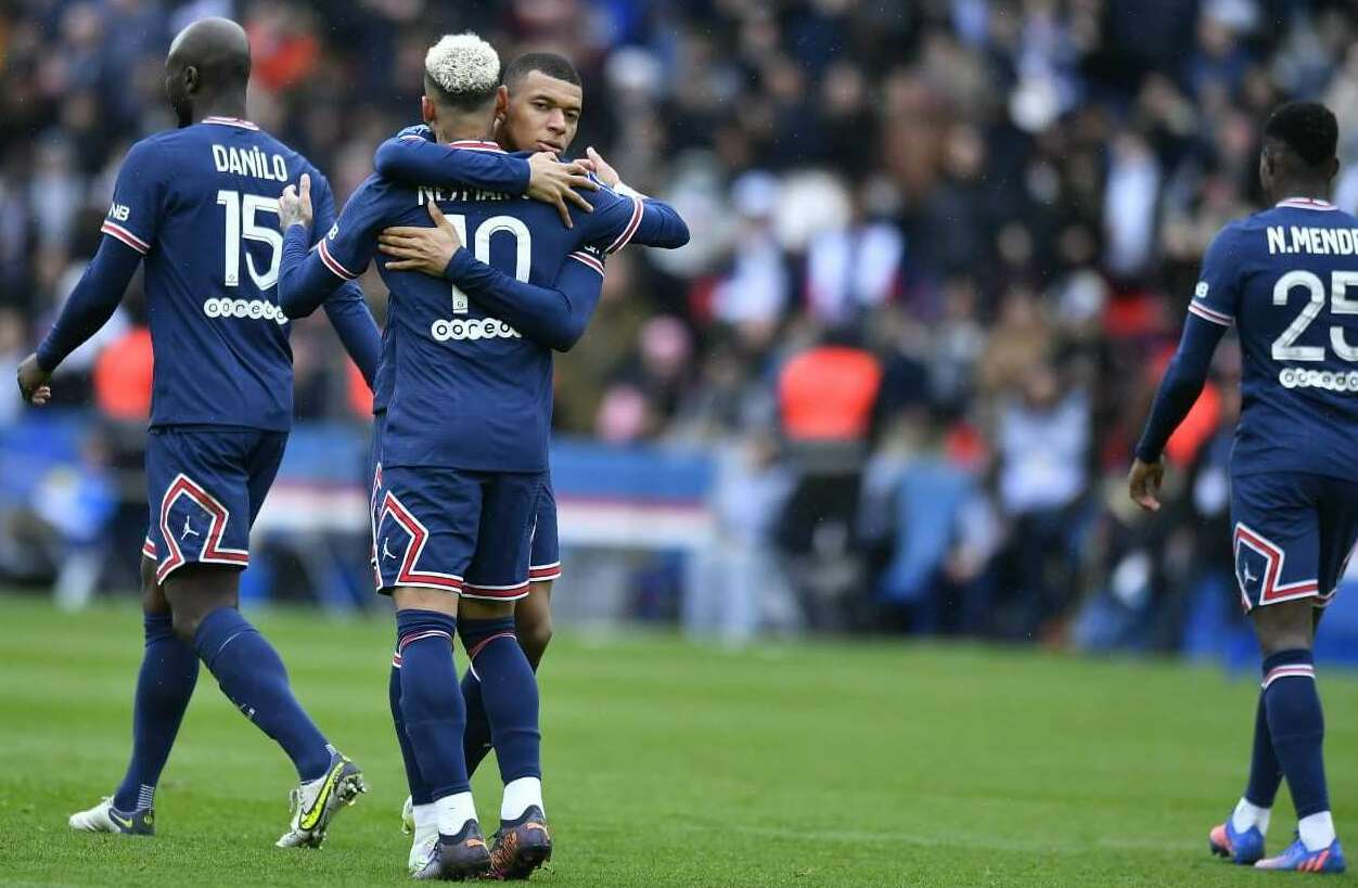 FRANCÊS: Neymar marca em vitória do PSG sobre Bordeaux, mas é vaiado ao lado de Messi