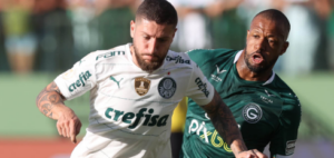 VAR considera 'choque acidental' em empate do Palmeiras