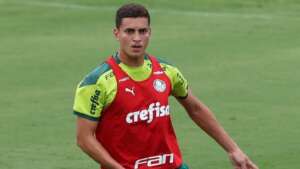 Red Bull Bragantino contrata zagueiro do Palmeiras