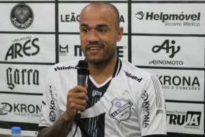 Roger, ex-Ponte e São Paulo, pode assumir time paulista