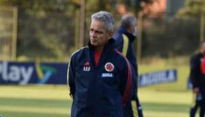 Após ficar fora da Copa, seleção sul-americana demite ex-técnico do Flamengo