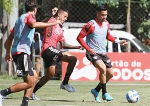 Jorge Wilstermann-BOL x São Paulo - Tricolor quer manter 100%