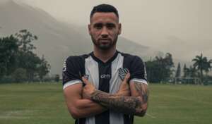 Série C: Figueirense cede zagueiro e atacante por empréstimos