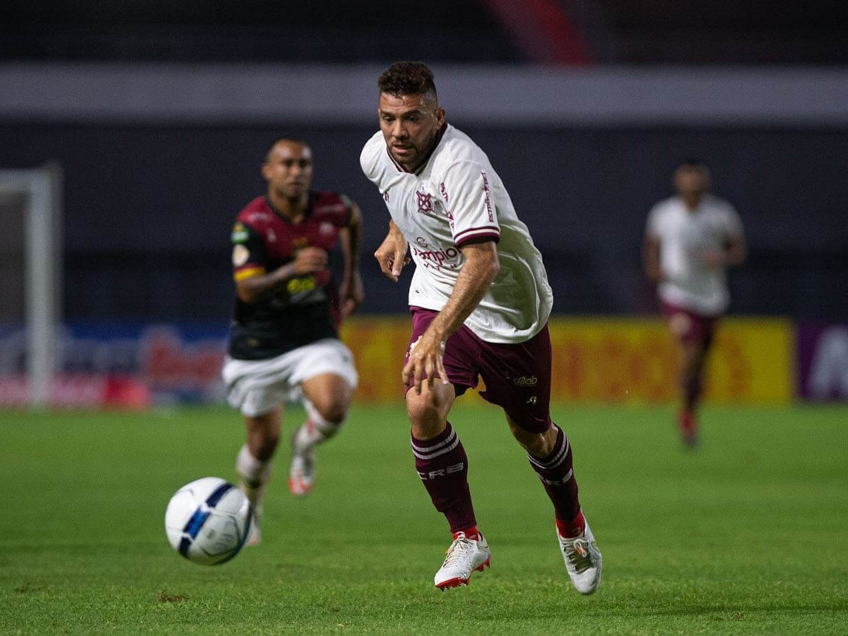 Meia argentino se despede do CRB em carta aberta