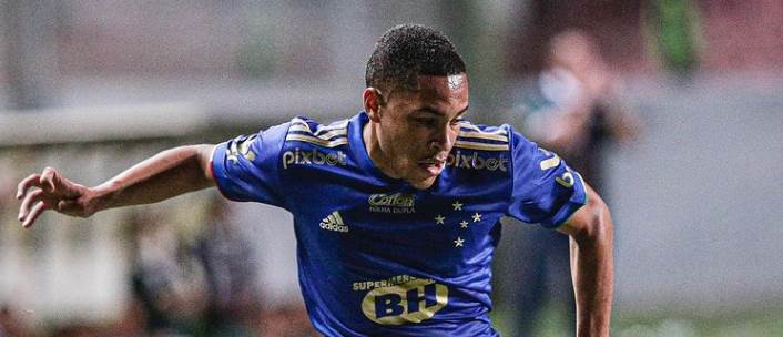 Palmeiras sem 'camisa 9' e Corinthians atendendo Vitor Pereira 4 Vitor Roque vai para o Athlético Paranaense