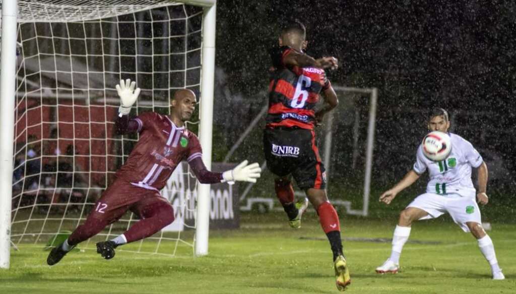 vitoria floresta pietro carpi ecv 2022