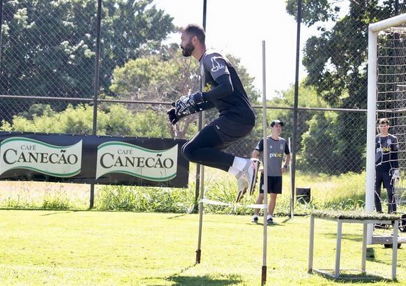 ygor vinhas goleiro ponte preta