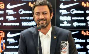 Corinthians identifica torcedor que acendeu sinalizador