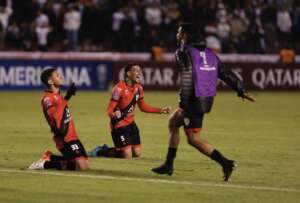 LDU 1 x 1 Atlético-GO - Dragão nas oitavas da Sul-Americana
