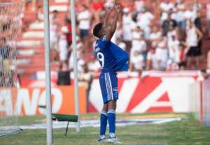 Cruzeiro lidera Série B com inspiração no Valladolid, também de Ronaldo
